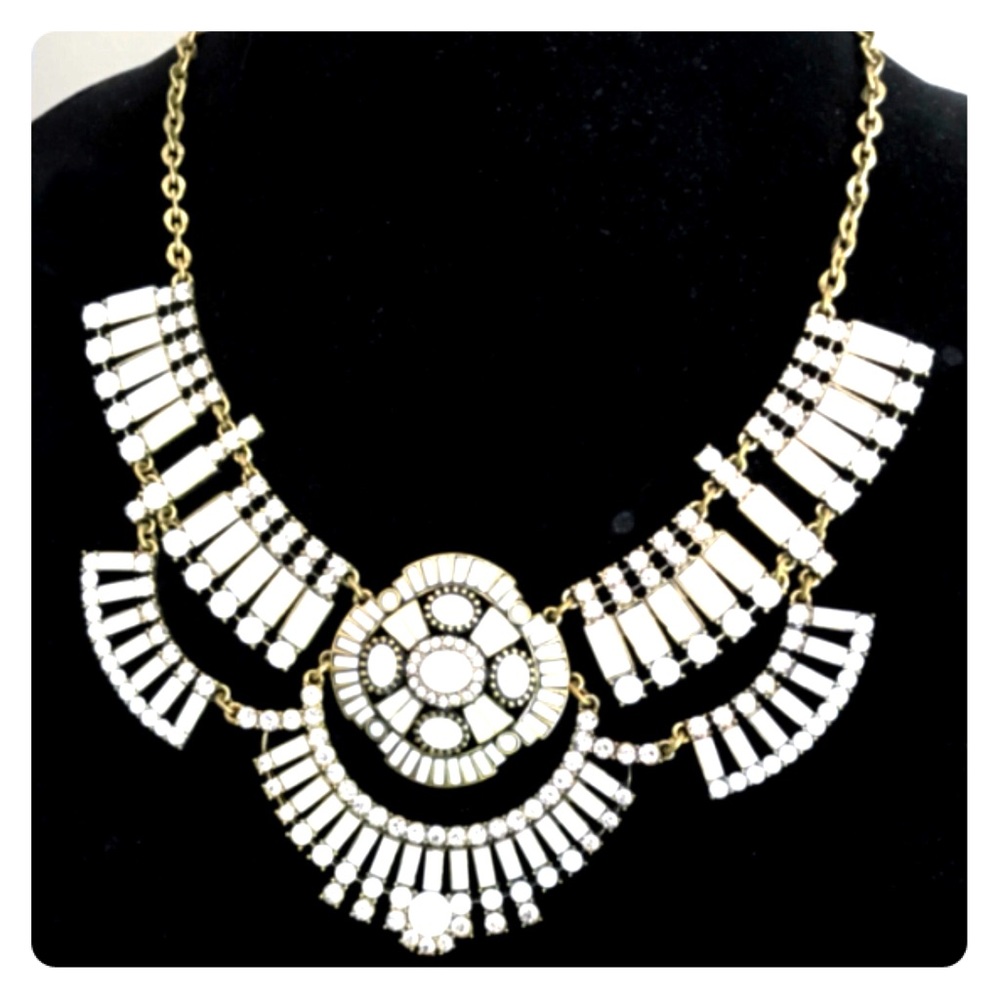 20s Style Statement necklace